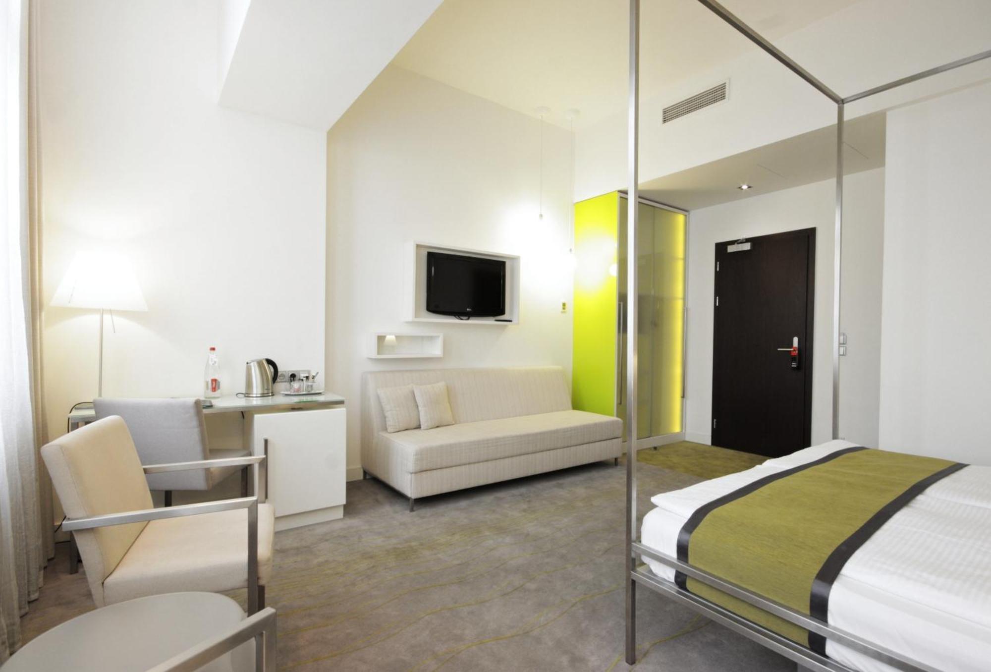 Superior Triple Room